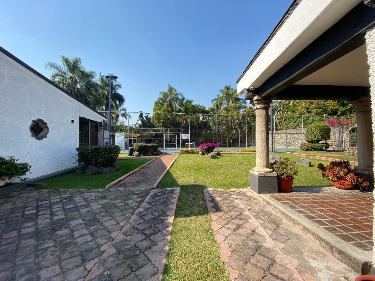 Bed & Tennis - Vista Hermosa Cuernavaca Bagian luar foto
