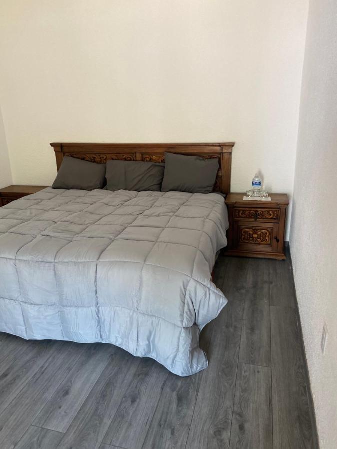 Bed & Tennis - Vista Hermosa Cuernavaca Bagian luar foto