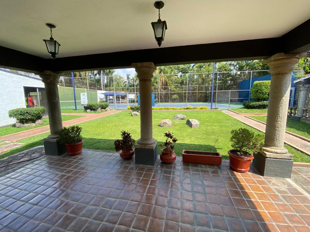 Bed & Tennis - Vista Hermosa Cuernavaca Bagian luar foto